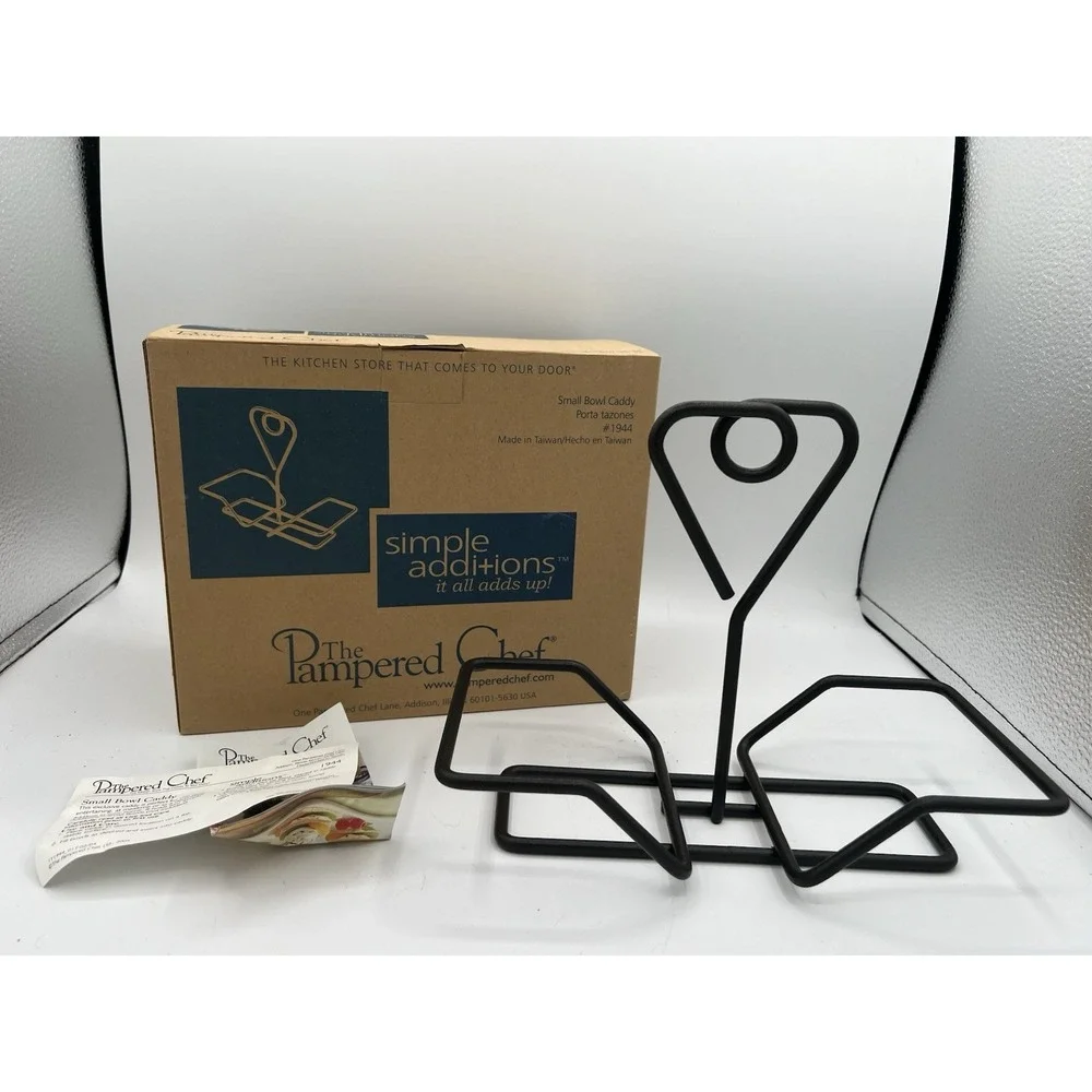 🍽️Pampered Chef Small Bowl Caddy #1944 – NIB (New in Box) – Serveware Accessory